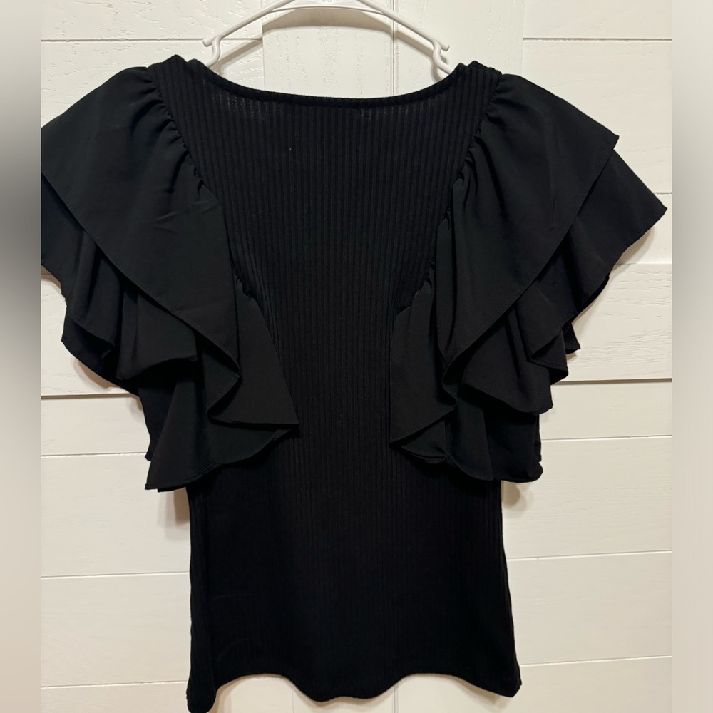 Haute Monde (Buckle) ruffle top - Size - Small